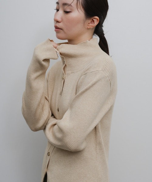 select MOCA Et(セレクトモカエト)の「【Et】Button Design High-Neck Rib Knit Cardigan(カーディガン/ボレロ・レディース・ネイビー/ライトベージュ/ブラック・FREE)」の9枚目の写真