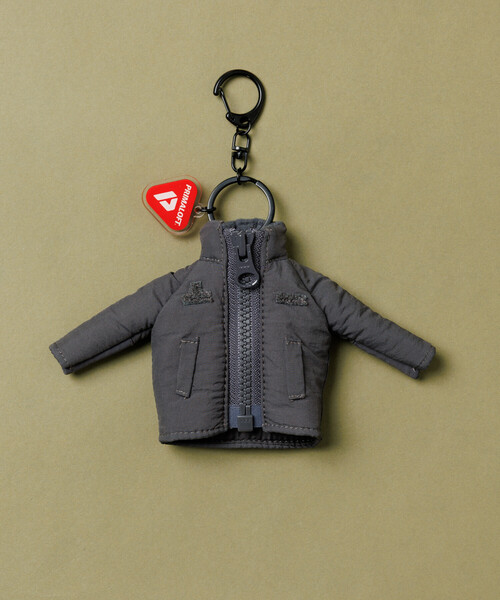 FREAK'S STORE(フリークスストア)の「HIGH LOFT JACKET PRIMALOFT KEY CHARM/ハイロフト ジャケット プリマロフト キーチャーム(キーホルダー・メンズ・ブラック/オリーブ/チャコールグレー・ONE SIZE)」の4枚目の写真