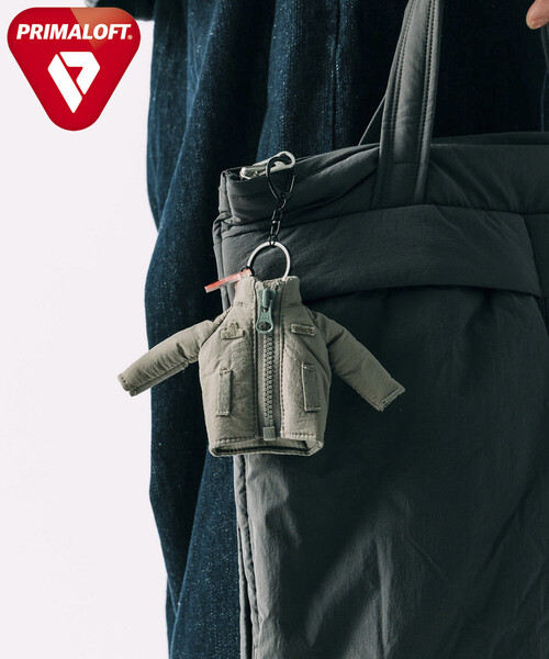 FREAK'S STORE（フリークスストア）の「HIGH LOFT JACKET PRIMALOFT KEY CHARM/ハイロフト ジャケット プリマロフト キーチャーム（キーホルダー・メンズ・ブラック/オリーブ/チャコールグレー・ONE SIZE）」の13枚目の写真