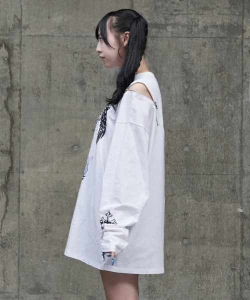 TRAVAS TOKYO(トラバス トウキョウ)の「『TRAVAS TOKYO/トラバス トーキョー』てぃらコラボイラストプリントL/S Tee 天使ver./悪魔ver.(Tシャツ/カットソー・レディース・ブラック/ホワイト・FREE)」の18枚目の写真