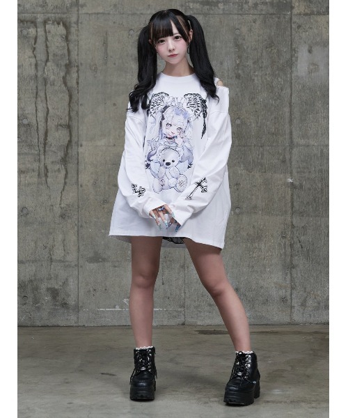 TRAVAS TOKYO(トラバス トウキョウ)の「『TRAVAS TOKYO/トラバス トーキョー』てぃらコラボイラストプリントL/S Tee 天使ver./悪魔ver.(Tシャツ/カットソー・レディース・ブラック/ホワイト・FREE)」の22枚目の写真