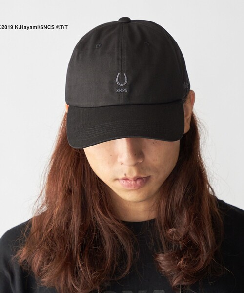 SHIPS（シップス）の「SHIPS: 日曜劇場『ザ・ロイヤルファミリー』ホースシューロゴ エンブロイダリー オーバーフィット キャップ（キャップ・メンズ・ベージュ/ネイビー/ブラック/ライトグレー・ONE SIZE）」の8枚目の写真