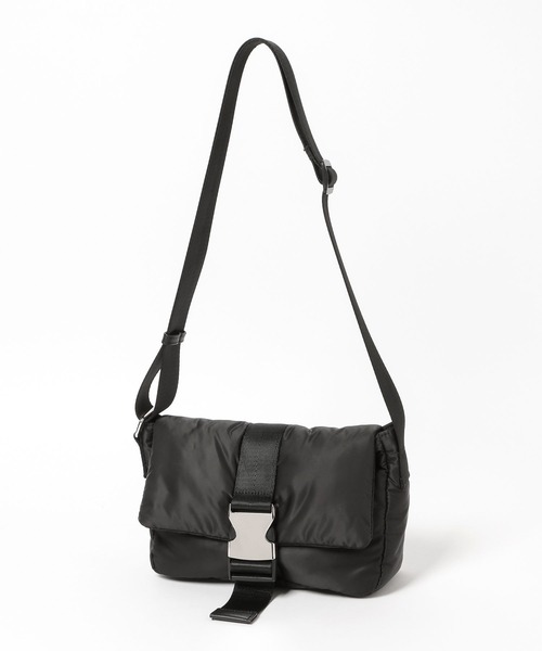 LAKOLE（ラコレ）の「ボンディングバックルショルダーバッグ / 607727（ショルダーバッグ・レディース・ブラック/ブラウン・FREE）」の17枚目の写真