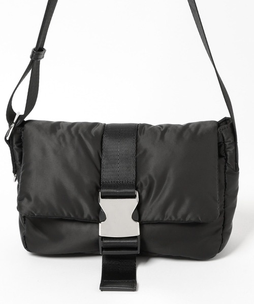 LAKOLE（ラコレ）の「ボンディングバックルショルダーバッグ / 607727（ショルダーバッグ・レディース・ブラック/ブラウン・FREE）」の15枚目の写真