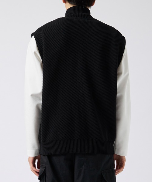 CITY TOKYO（シティトウキョウ）の「【CITY TOKYO/シティートーキョー】バイアスドライバーズベスト（ベスト・メンズ・ブラック/ライトグレー・1/2）」の7枚目の写真