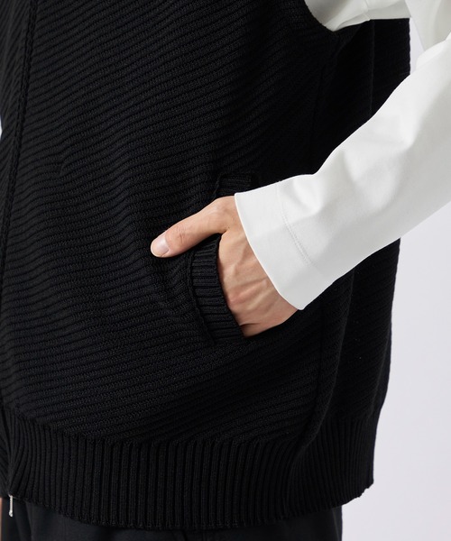 CITY TOKYO（シティトウキョウ）の「【CITY TOKYO/シティートーキョー】バイアスドライバーズベスト（ベスト・メンズ・ブラック/ライトグレー・1/2）」の12枚目の写真