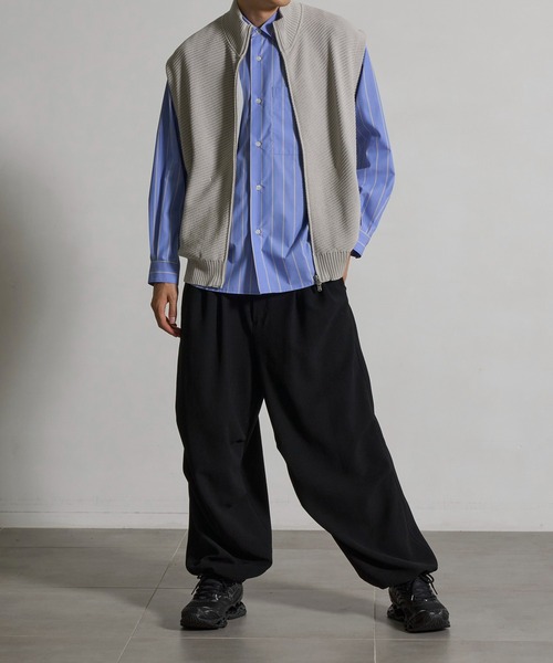 CITY TOKYO（シティトウキョウ）の「【CITY TOKYO/シティートーキョー】バイアスドライバーズベスト（ベスト・メンズ・ブラック/ライトグレー・1/2）」の13枚目の写真