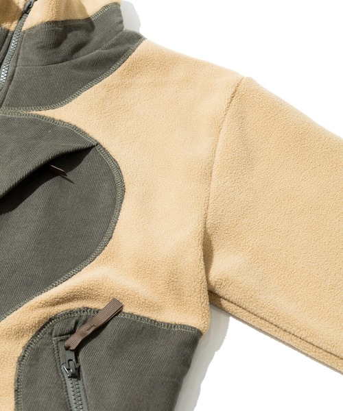 go slow caravan(ゴースローキャラバン)の「マイクロフリース×コーデュロイ スタンドJKT(ブルゾン・メンズ・ネイビー/ベージュ・X-LARGE/LARGE/MEDIUM)」の5枚目の写真