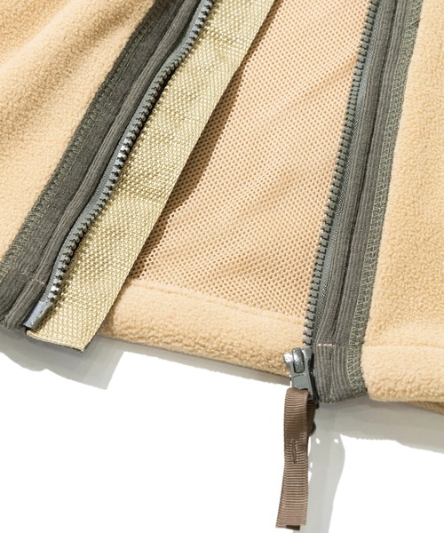 go slow caravan(ゴースローキャラバン)の「マイクロフリース×コーデュロイ スタンドJKT(ブルゾン・メンズ・ネイビー/ベージュ・X-LARGE/LARGE/MEDIUM)」の9枚目の写真