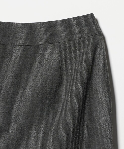 A DAY IN THE LIFE UNITED ARROWS(アデイインザライフユナイテッドアローズ)の「ドビー タイトスカート ‐ウォッシャブル・セットアップ対応‐<A DAY IN THE LIFE>(スカート・レディース・ネイビー/ダークグレー・38/40/36)」の18枚目の写真
