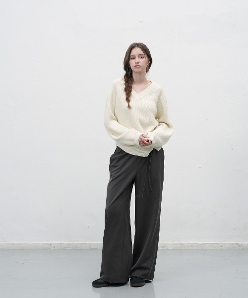 GENERAL IDEA（ジェネラルアイデア）の「【GENERAL IDEA】レイヤードベンディングスラックス / LAYERED BANDING SLACKS（スラックス・レディース・チャコール/ブラック・L/M/S）」の10枚目の写真