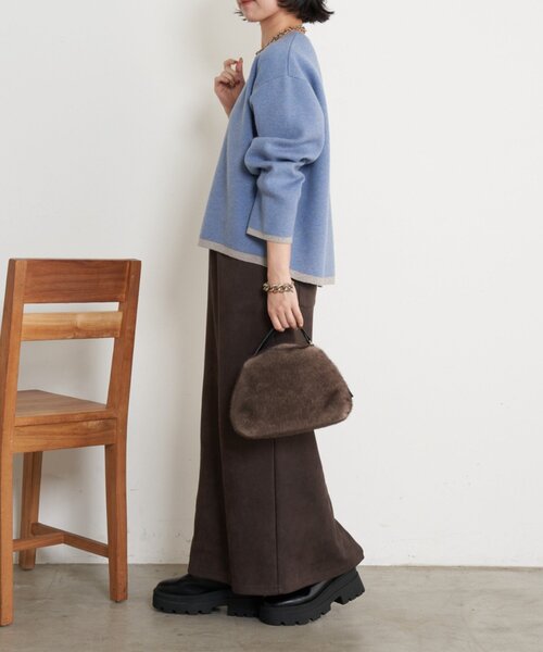 Jena espace merveilleux（ジェナ　エスパスメルヴェイユ）の「ラメラインVニット（ニット/セーター・レディース・ブルー/ベージュ/ネイビー・FREE）」の21枚目の写真