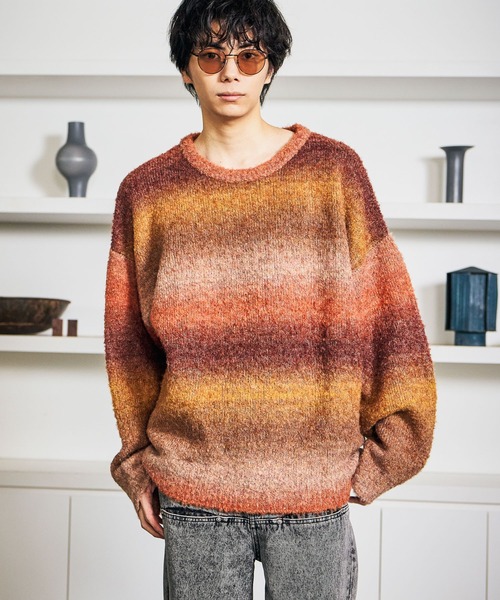 LAKOLE(ラコレ)の「スペースダイニットプルオーバー / 608735(ニット/セーター・メンズ・ブラック/ブルー/オレンジ・MEDIUM/LARGE)」の3枚目の写真