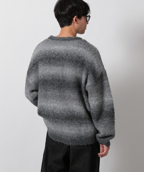 LAKOLE(ラコレ)の「スペースダイニットプルオーバー / 608735(ニット/セーター・メンズ・ブラック/ブルー/オレンジ・MEDIUM/LARGE)」の5枚目の写真