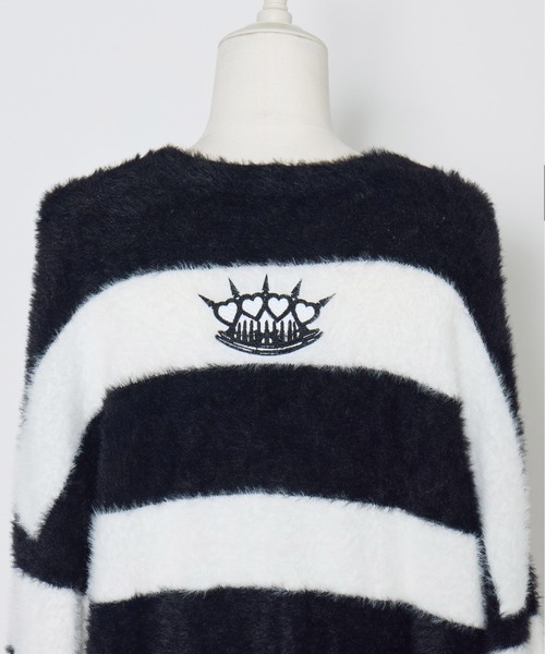 AVENCHUMU(アバンチュウム)の「Pierced brass knuckles border shaggy knit cardbigan(カーディガン/ボレロ・レディース・ピンク/ブラック・FREE)」の17枚目の写真