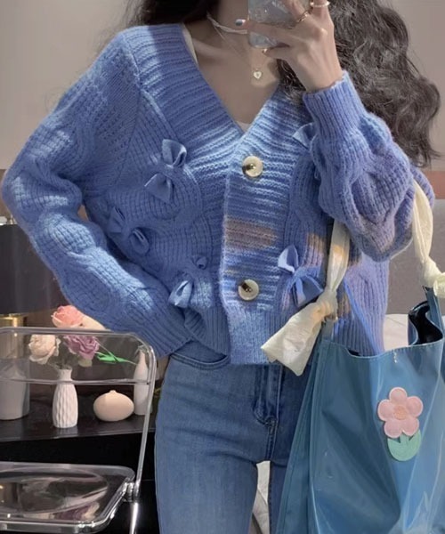 VIBGYOR Women（ヴィブジョー　ウィメン）の「【Mayree】リボン デザイン Vネック カーディガン（カーディガン/ボレロ・レディース・アイボリー・MEDIUM/SMALL）」の5枚目の写真