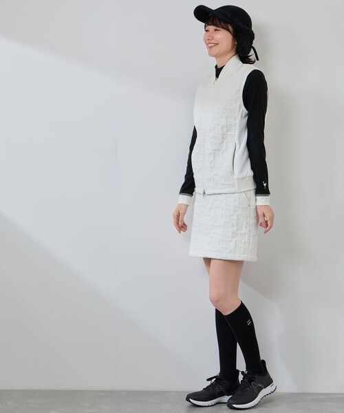 JUN&ROPE'(ジュンアンドロペ)の「ピンソニック中綿ベスト/防風・撥水//Oggi掲載(ブルゾン・レディース・ベージュ/ホワイト/ブラック・L/S/M)」の4枚目の写真