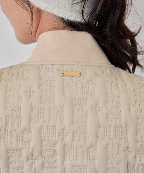 JUN&ROPE'(ジュンアンドロペ)の「ピンソニック中綿ベスト/防風・撥水//Oggi掲載(ブルゾン・レディース・ベージュ/ホワイト/ブラック・L/S/M)」の19枚目の写真