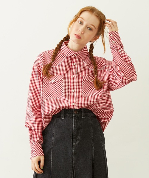 MILKFED.（ミルクフェド）の「CHECKERED WESTERN SHIRT（シャツ/ブラウス・レディース・ライトブルー/ブラック/レッド・ONE SIZE）」の3枚目の写真