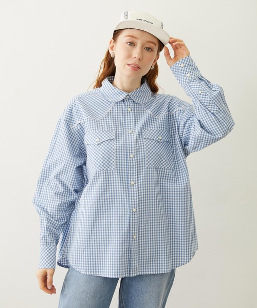 MILKFED.（ミルクフェド）の「CHECKERED WESTERN SHIRT（シャツ/ブラウス・レディース・ライトブルー/ブラック/レッド・ONE SIZE）」の2枚目の写真