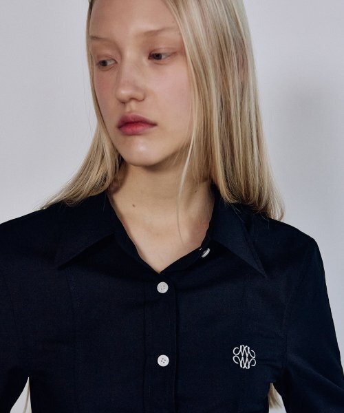 NICK&NICOLE(ニックアンドニコール)の「MINIMAL PINTUCK WRINKLE FREE SHIRT_BLACK(シャツ/ブラウス・レディース・その他・MEDIUM/LARGE)」の2枚目の写真