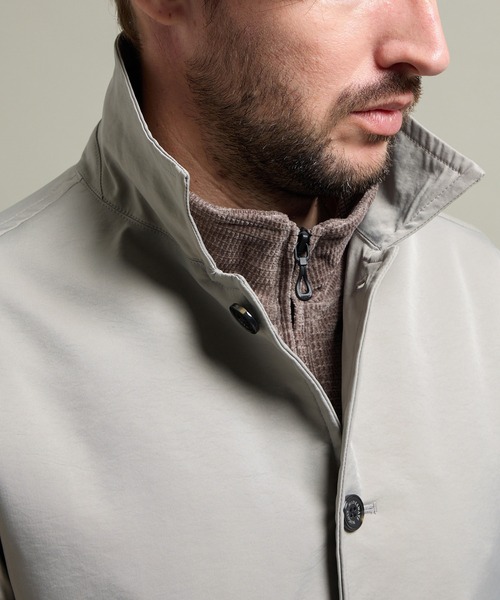 HIDEAWAYS NICOLE（ハイダウェイニコル）の「【HIDEAWAYS BLACK】ベストライナー付きステンカラーコート（ステンカラーコート・メンズ・ブラック/ライトベージュ/カーキブラウン・MEDIUM/LARGE/X-LARGE）」の10枚目の写真