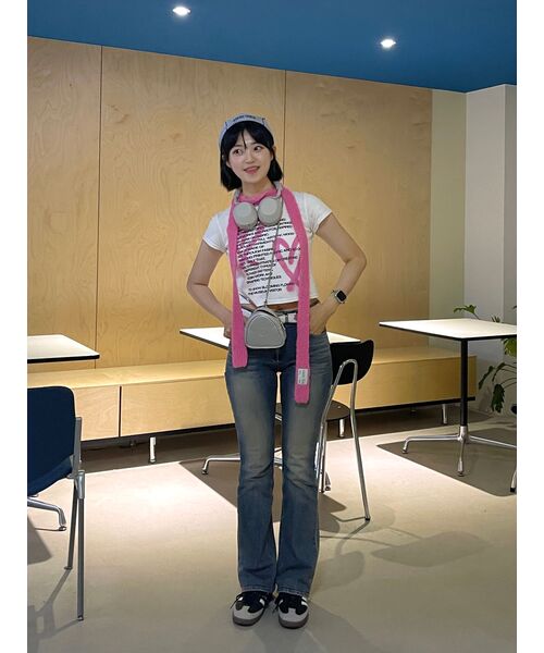 WOOALONG(ウアロン)の「Western washed boots-cut denim pants - BLUE(デニムパンツ・レディース・ブルー・SMALL/MEDIUM)」の16枚目の写真