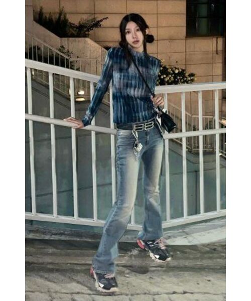 WOOALONG(ウアロン)の「Western washed boots-cut denim pants - BLUE(デニムパンツ・レディース・ブルー・SMALL/MEDIUM)」の15枚目の写真