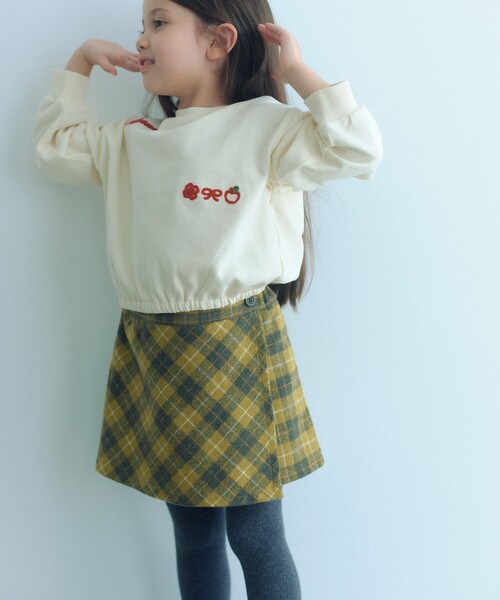 green label relaxing（グリーンレーベルリラクシング）の「チェーンステッチ 裏毛プルオーバー / トレーナー100cm-160cm（スウェット・キッズ・ネイビー/オフホワイト/ライム・160cm/140cm/110cm/120cm/100cm/150cm/130cm）」の2枚目の写真