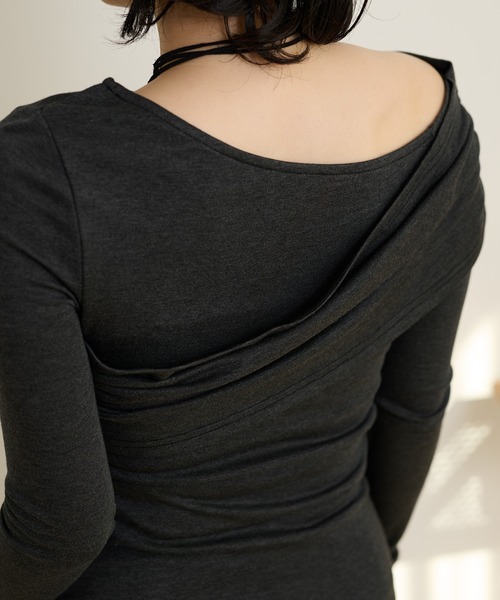 LAULEN(ローレン)の「asymmetry gather tops /アシンメトリーギャザーストレッチ長袖トップス(Tシャツ/カットソー・レディース・ブラック/ベージュ/チャコールグレー・FREE)」の13枚目の写真