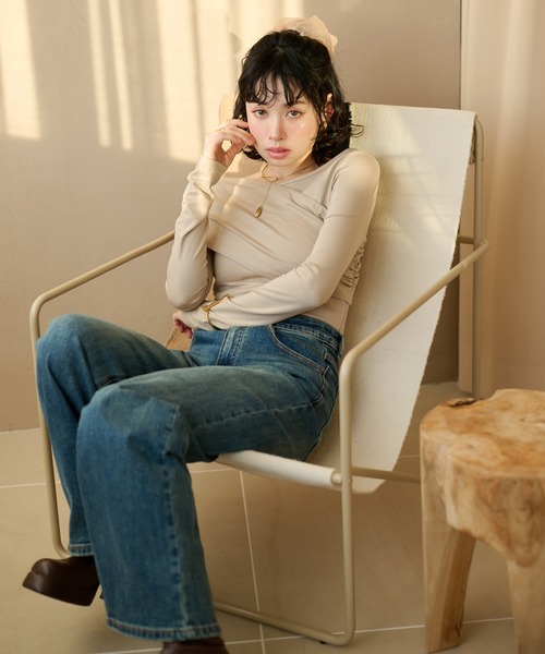 LAULEN(ローレン)の「asymmetry gather tops /アシンメトリーギャザーストレッチ長袖トップス(Tシャツ/カットソー・レディース・ブラック/ベージュ/チャコールグレー・FREE)」の14枚目の写真