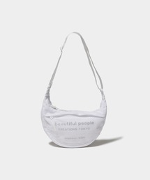 beautiful people（ビューティフルピープル）の「nothing to hide     half moon bag（ショルダーバッグ）」