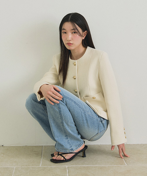 LINGSEOUL(リングソウル)の「gold button tweed jacket-ivory(テーラードジャケット・レディース・その他・SMALL/MEDIUM)」の3枚目の写真