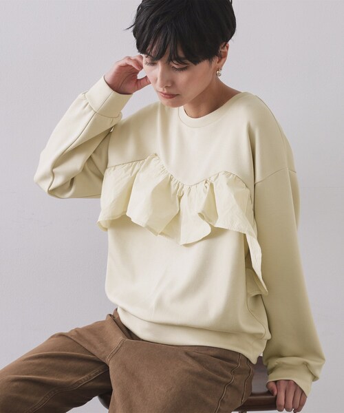 OPAQUE.CLIP(オペークドットクリップ)の「フリルドッキングトップス【洗濯機OK】(Tシャツ/カットソー・レディース・ブラック/ブラウン系その他/ライトベージュ・38/40)」の3枚目の写真