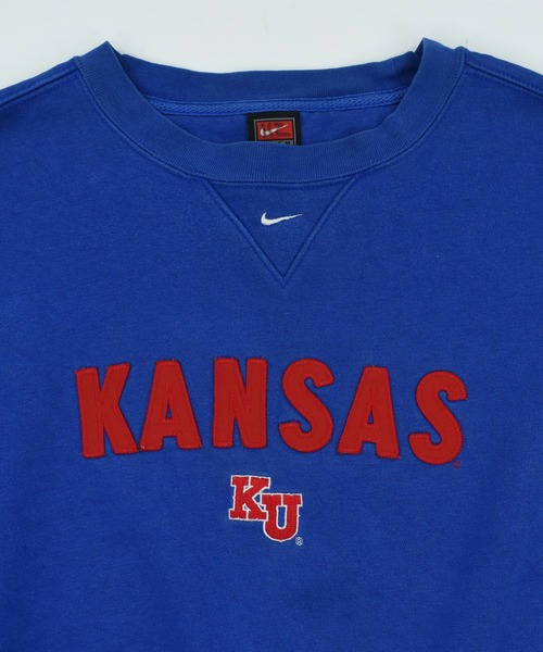 LABORATORY R（ラボラトリーアール）の「【USED】Y2K NIKE “kansas” カレッジ スウェット（スウェット・メンズ・ブルー・X-LARGE）」の2枚目の写真