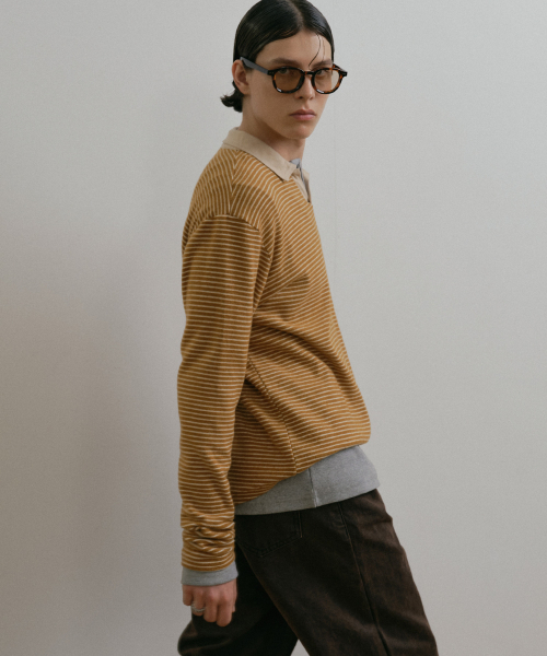 DUSTYWHITE(ダスティーホワイト)の「YELLOW BOUCLE STRIPED TEXTURED COLLAR T SHIRT(ポロシャツ・メンズ・その他・X-LARGE/MEDIUM/LARGE)」の2枚目の写真