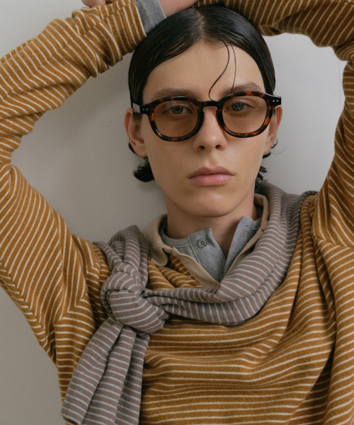 DUSTYWHITE(ダスティーホワイト)の「YELLOW BOUCLE STRIPED TEXTURED COLLAR T SHIRT(ポロシャツ・メンズ・その他・X-LARGE/MEDIUM/LARGE)」の5枚目の写真