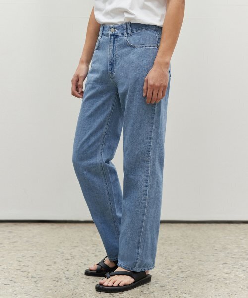 DECET（デケト）の「[夏生地]Semi Wide Jeans DCPT003Blue（デニムパンツ・レディース・その他・26/28）」の3枚目の写真