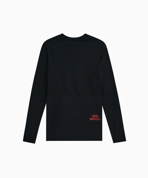 MENASOO(ミナス)の「VENODE Runfree Long Tshirts_Black (Tight Fit)(Tシャツ/カットソー・レディース・ブラック・1/2)」の16枚目の写真