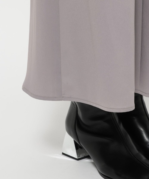 HARE（ハレ）の「カフスレイヤービジューボウタイワンピース(HARE)（ワンピース・レディース・ブラック/グレー・FREE）」の3枚目の写真