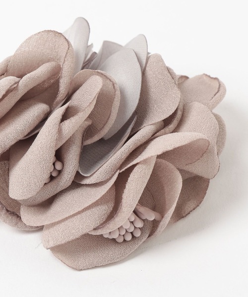 GLOBAL WORK(グローバルワーク)の「フォーマルコサージュ/611443(ブローチ/コサージュ・レディース・オフホワイト/ホワイト系その他/ネイビー/ベージュ・FREE)」の7枚目の写真