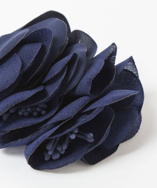 GLOBAL WORK(グローバルワーク)の「フォーマルコサージュ/611443(ブローチ/コサージュ・レディース・オフホワイト/ホワイト系その他/ネイビー/ベージュ・FREE)」の8枚目の写真