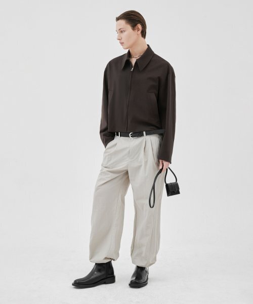 MUILL(ミュール)の「カーブドストリングナイロンパンツ(グレイジー)(スウェットパンツ・メンズ・その他・MEDIUM/LARGE)」の3枚目の写真