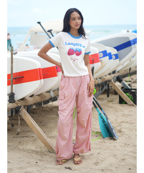 LANGNLU(ラングアンドルー)の「ストロベリーTシャツ(ストロベリー)_ホワイト(Tシャツ/カットソー・レディース・ホワイト・FREE)」の4枚目の写真