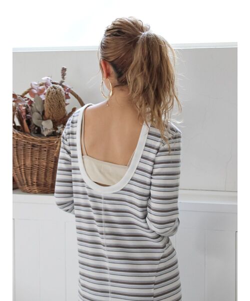 Ungrid（アングリッド）の「バックオープンテレコカットワンピース（ワンピース・レディース・ブラック/その他1/ライトグレー・FREE）」の10枚目の写真