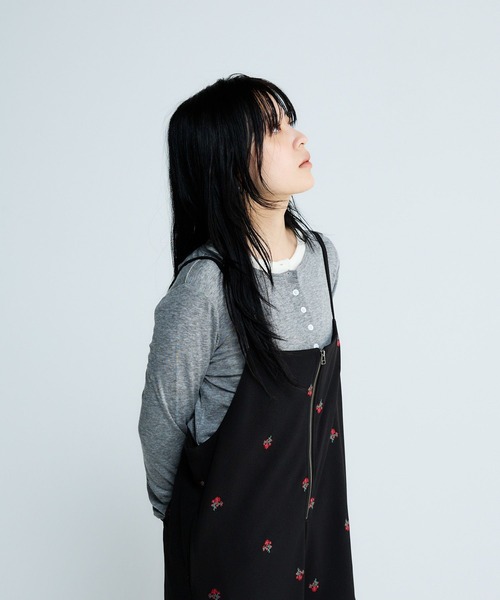 JEANASIS（ジーナシス）の「シルキータッチヘンリーLS TEE/637539（Tシャツ/カットソー・レディース・オフホワイト/グレー/ブラック・FREE）」の16枚目の写真