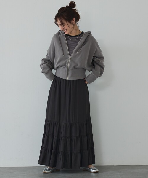 abahouse mavie（アバハウスマヴィ）の「【ペチ付き】ティアードスカート/春服/夏服/マキシ/レイヤード（スカート・レディース・チャコールグレー/ホワイト・フリー）」の12枚目の写真