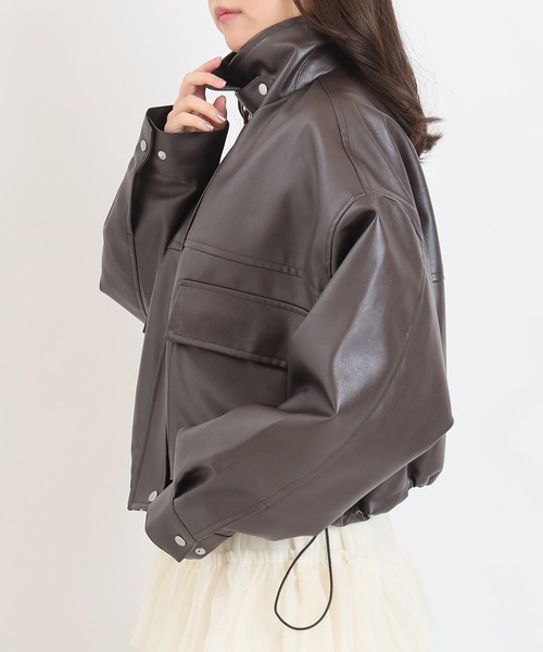 ASTORIA ODIER(アストリアオディール)の「2WAYカラー合皮ブルゾン(ブルゾン・レディース・ブラウン/ブラック・MEDIUM)」の3枚目の写真