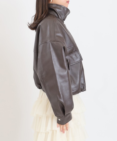 ASTORIA ODIER(アストリアオディール)の「2WAYカラー合皮ブルゾン(ブルゾン・レディース・ブラウン/ブラック・MEDIUM)」の11枚目の写真