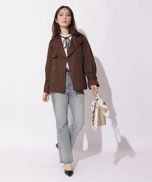 Apuweiser-riche（アプワイザーリッシェ）の「ショートトレンチコート（ダウンジャケット/コート・レディース・ベージュ系その他/ブラウン/キャメル・2/1）」の4枚目の写真